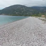 Theasis Apartahotel Paralia Sergoulas