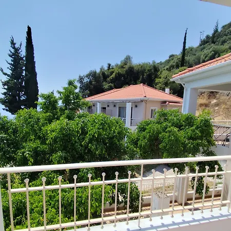 Theasis Apart-hotel Paralia Sergoulas